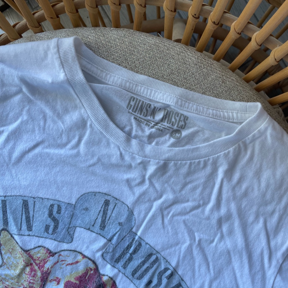 Guns N’ Roses Cropped T - Picture 2 of 4